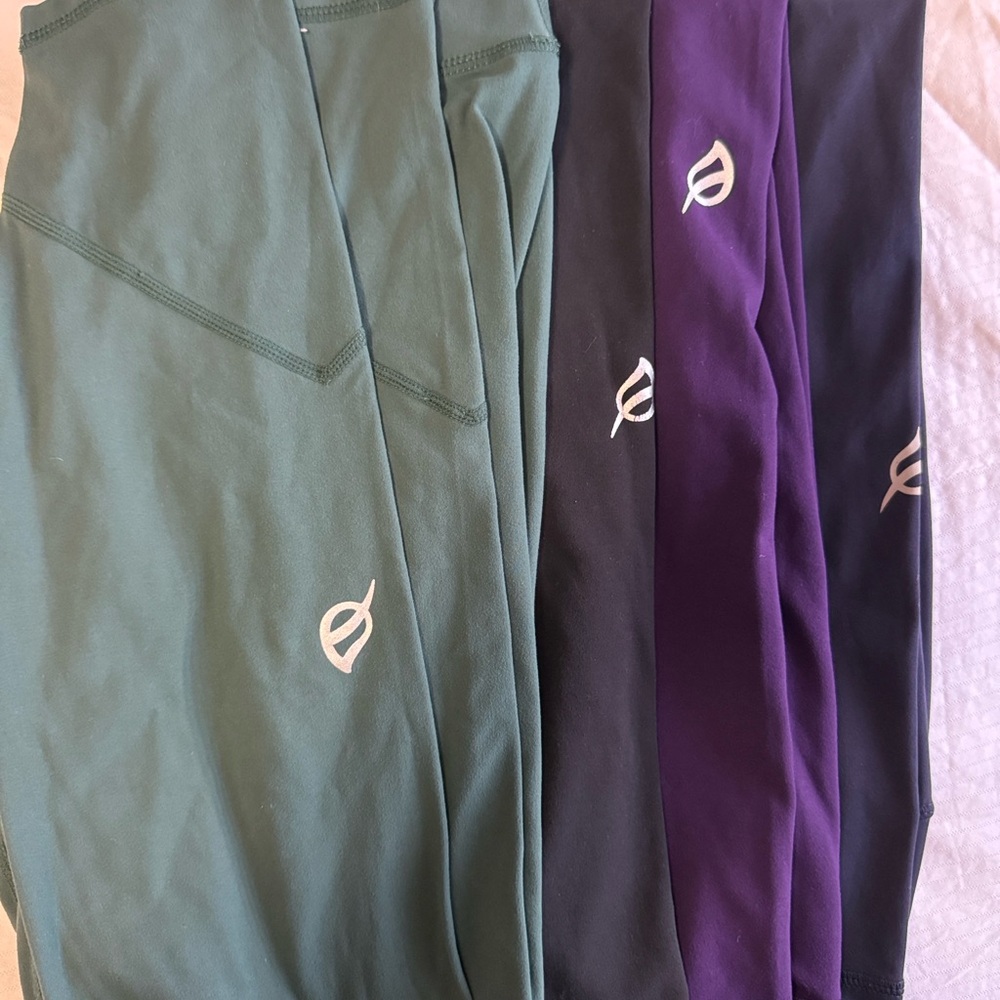 P'tula Green, Black, Navy and Purple Leggings